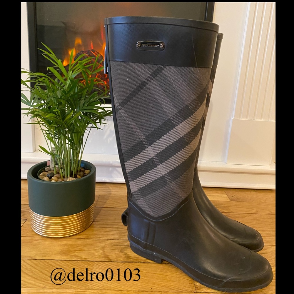 Burberry Clemence Signature Check Rainboot